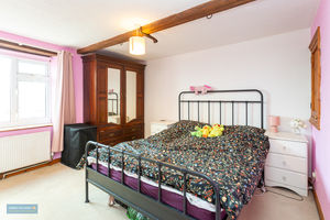 Bedroom- click for photo gallery